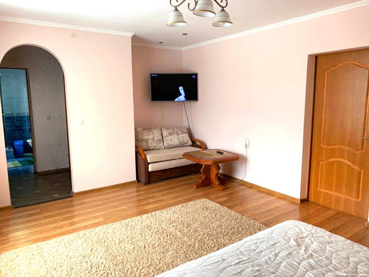 فندق Зелений Дім - Viridi House مورشيم المظهر الخارجي الصورة